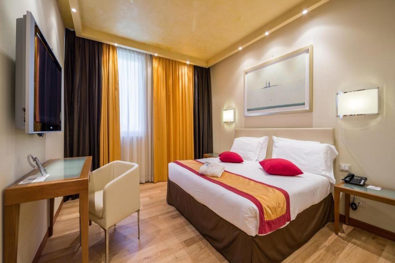 Crowne Plaza Padova By Ihg Hotel Bagian luar foto