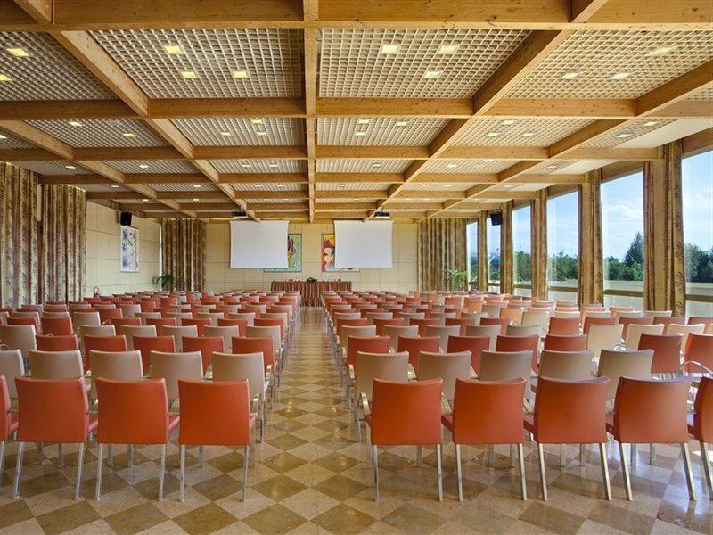 Crowne Plaza Padova By Ihg Hotel Bagian luar foto