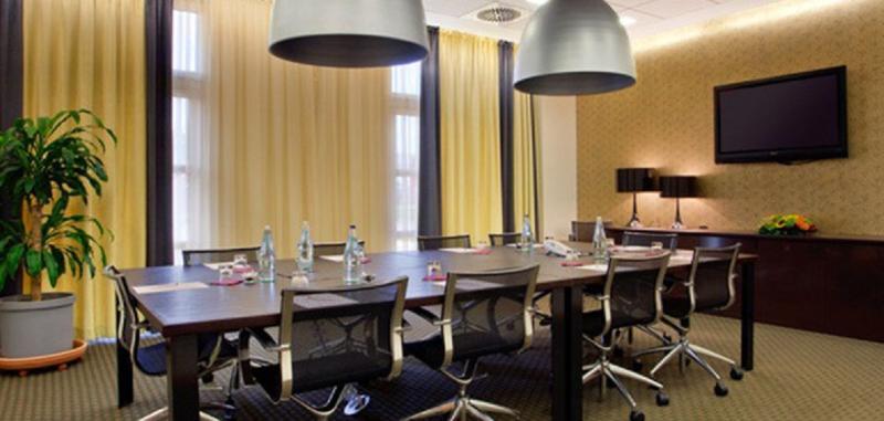 Crowne Plaza Padova By Ihg Hotel Bagian luar foto